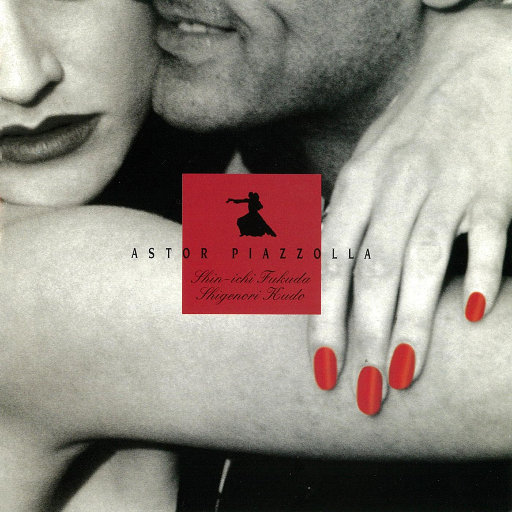 美女内裤㊙️露出奶头
